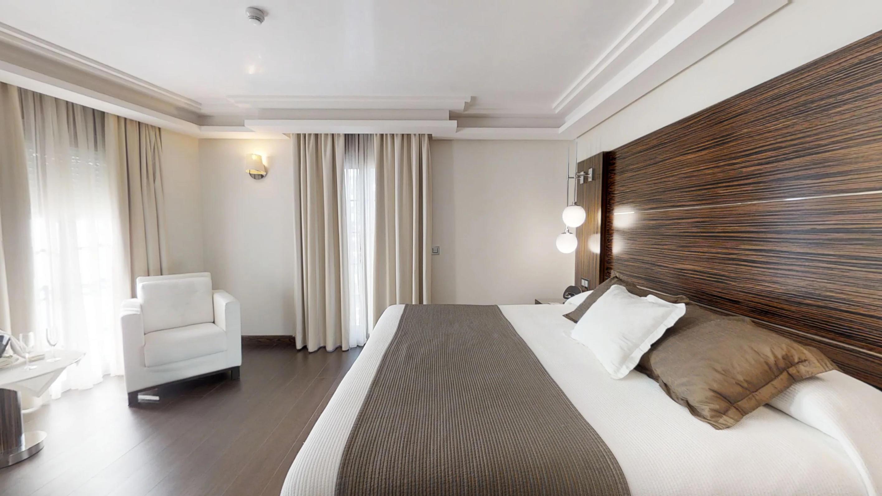 Vincci Seleccion Aleysa Hotel Benalmadena Ngoại thất bức ảnh A room at the hotel